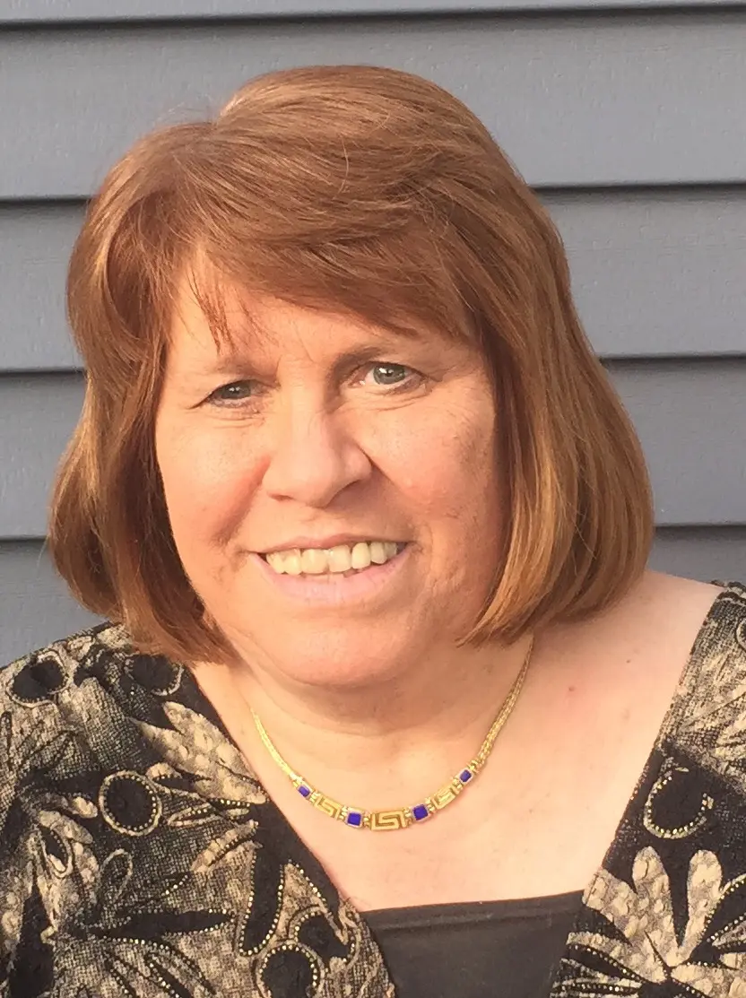 Lois Schmitt